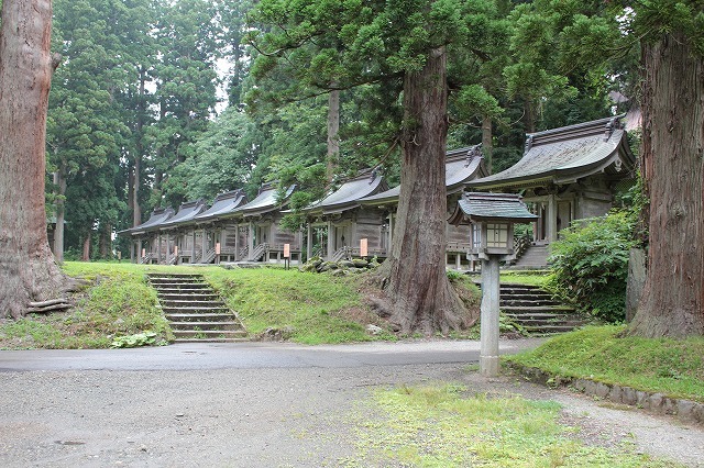 羽黒山・出羽三山神社_a0335853_08565616.jpg