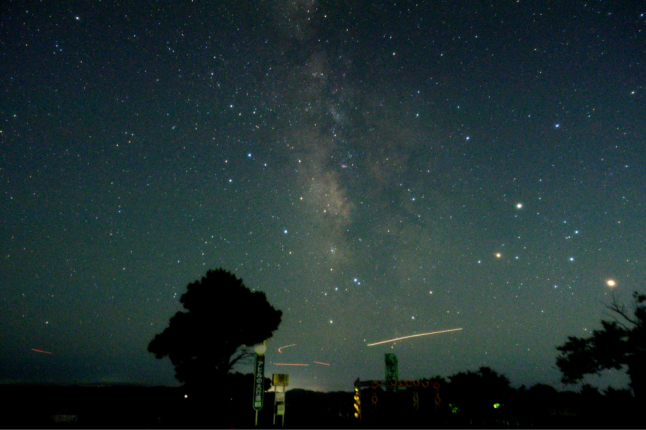 ◆天の川、さそり座、いて座、カシオペヤ、火星、土星、そして虹_b0008655_06304058.jpg
