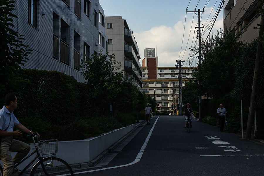 【21st Century Snapshot Man】2016 7/30　　＜Plastic City＞ 　西東京・ひばりが丘_c0035245_01371524.jpg