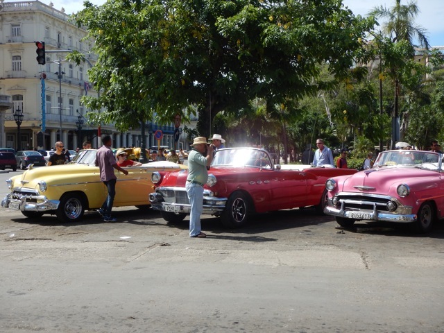 CUBA  habana  /  キューバ　ハバナ市内_b0195093_07075233.jpg