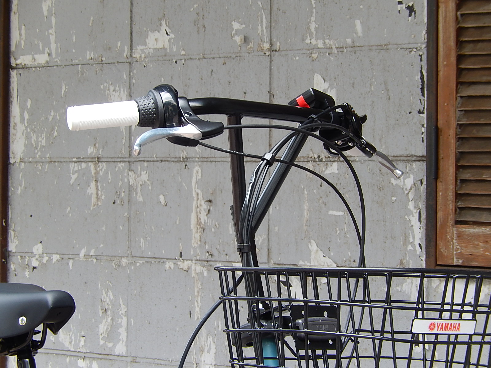 8月3日 渋谷 原宿 の自転車屋 FLAME bike前です_e0188759_15134084.jpg