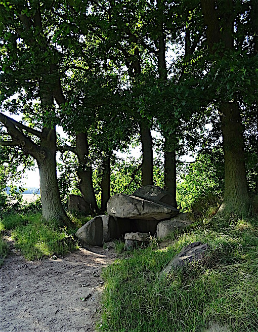 e0357367_1291715.jpg
