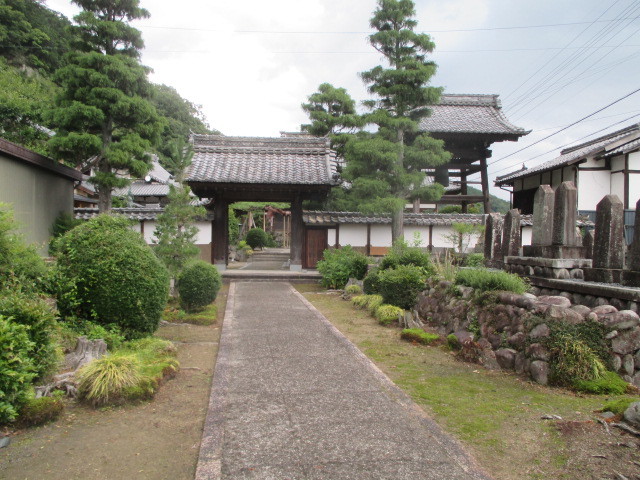 臨川寺（川辺町） : 神社好きのページ