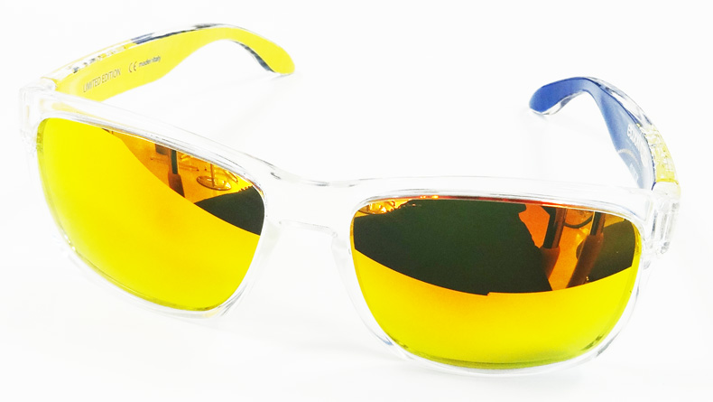 RUDYPROJECT(ルディプロジェクト)2017年限定エティックス・クイックステップ特別モデル先行発売!_c0003493_1051499.jpg