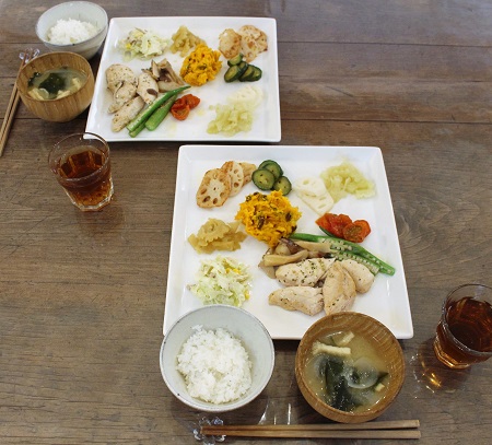 完成しました~!と 作り置きのおかず_d0249193_8564613.jpg