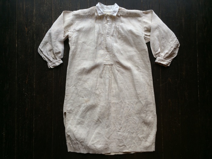 19th century French linen smock_e0343648_18061532.jpg