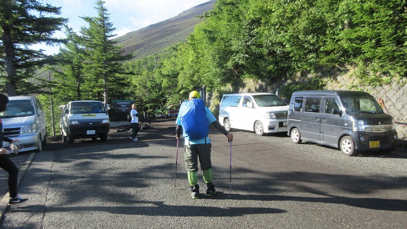 還暦富士登山吉田口スタート_b0163804_202388.jpg