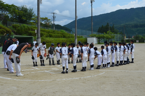 みよし市南部少年野球クラブと練習試合 その2_d0010630_6113722.jpg