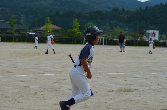 みよし市南部少年野球クラブと練習試合 その2_d0010630_6171740.jpg
