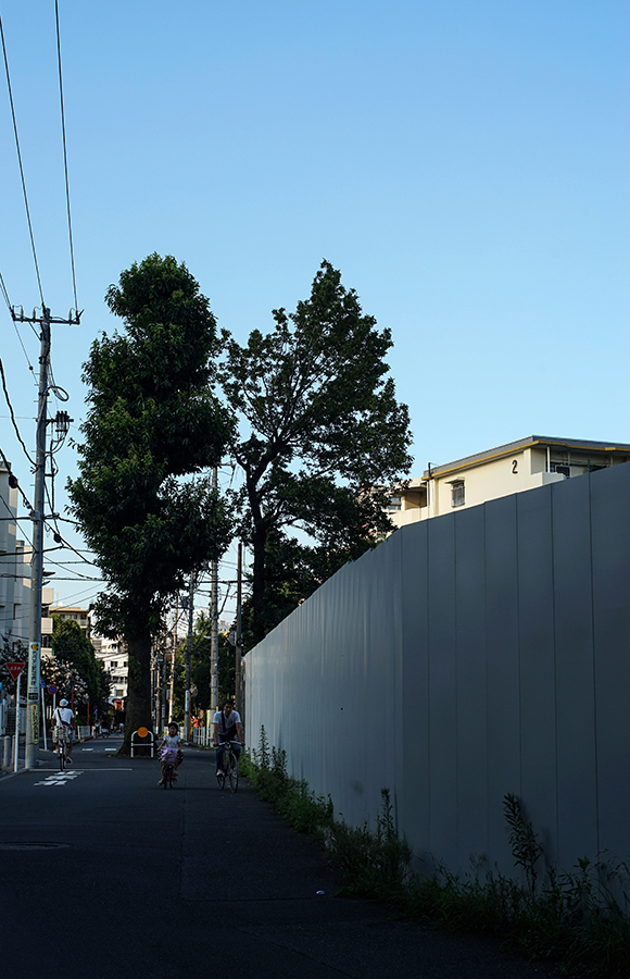 【21st Century Snapshot Man】2016 7/30　　＜Plastic City＞ 　西東京・ひばりが丘_c0035245_01484071.jpg