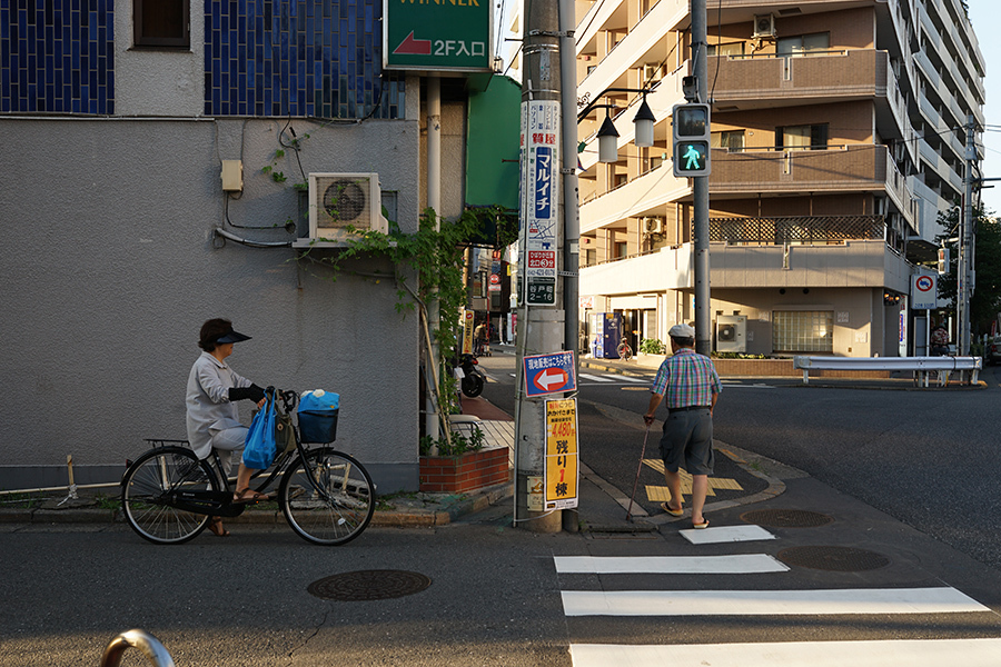 【21st Century Snapshot Man】2016 7/30　　＜Plastic City＞ 　西東京・ひばりが丘_c0035245_02041158.jpg