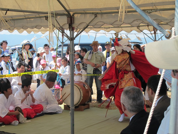 八幡古表神社の傀儡子舞と神相撲　　2016.8.6（土）_a0166196_21265185.jpg