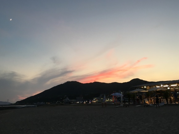 須磨の海辺にて_b0215321_23413098.jpeg