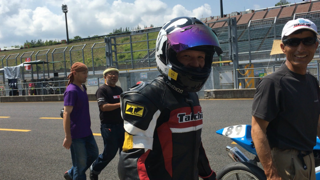日本一早いCBR250_a0051924_1331625.jpg