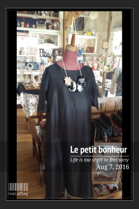 Le petit bonheur さんの可愛いお洋服が入荷しました。_f0203741_11450666.jpg