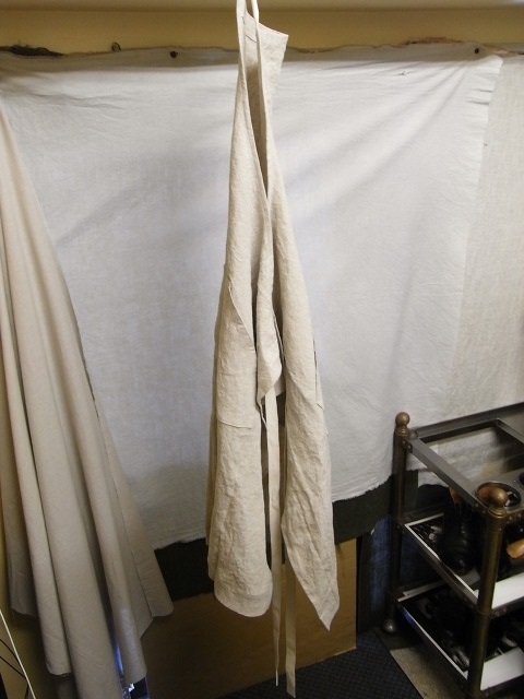 frenchwork linen apron_f0049745_15212360.jpg