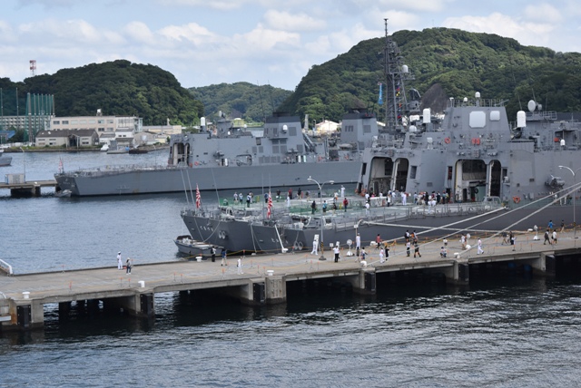 海自・横須賀地方隊サマーフェスタ2016＆夏のカメツー（１）_e0003097_9233025.jpg