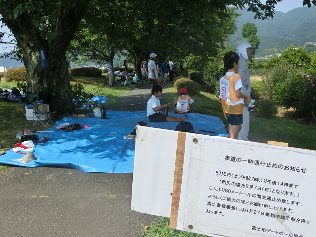 猛暑の中でも子供たちは元気いっぱい！　第21回富士市ジュニアゲートボール大会_f0141310_755764.jpg