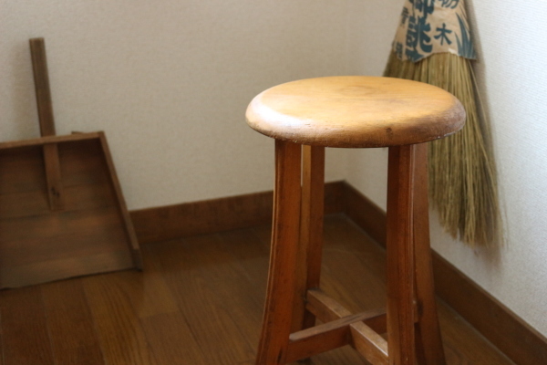 古道具が好き⑦　～椅子～_f0354014_06492964.jpg