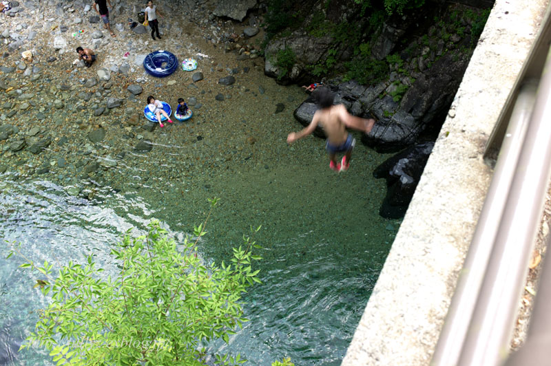 渓谷の夏（９）_d0108132_1851075.jpg