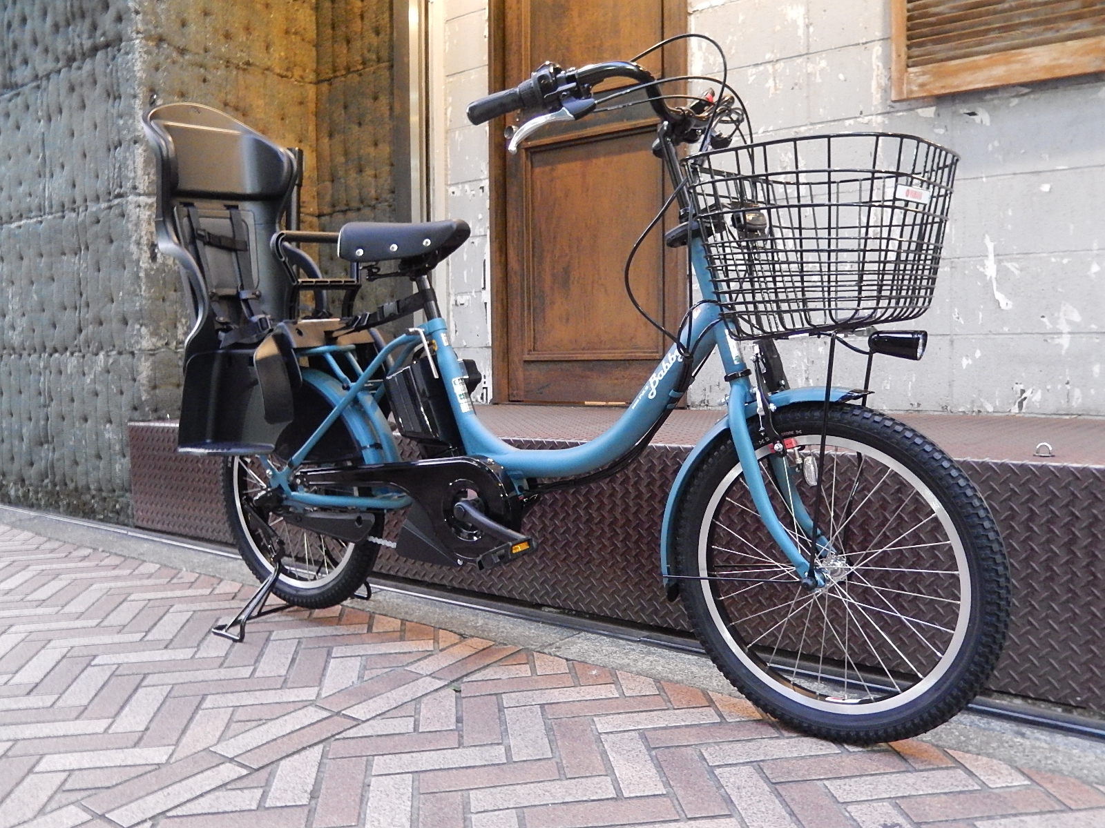 8月8日 渋谷 原宿 の自転車屋 FLAME bike前です_e0188759_19344841.jpg