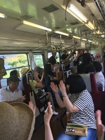 7/30 モントレージャズ列車♪_a0326912_16253512.jpg