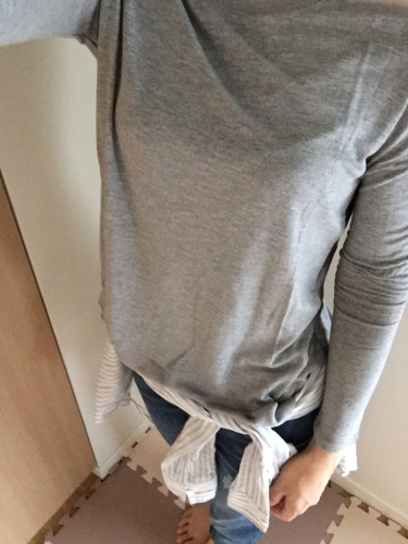 カットソーにパンツのシンプルスタイルをオシャレスタイルにする方法。_d0336521_21113527.jpg