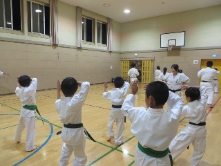 西町教室 こころとからだをつよい子に_c0118332_22361241.jpg