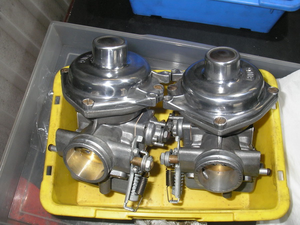 BMW 75/6 キャブ調整 2)_e0218639_10531534.jpg