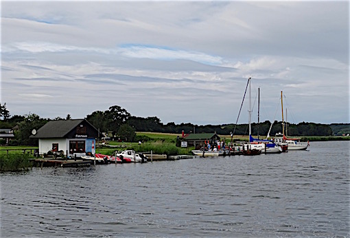 e0357367_055349.jpg