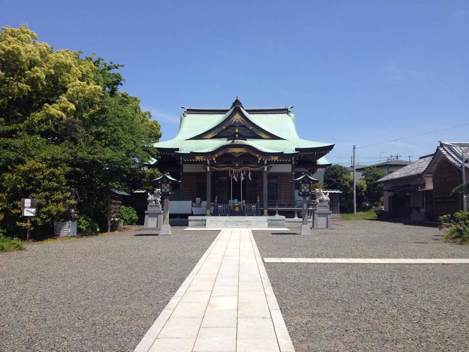 弁財天と夫婦関係の神社　龍口明神社_c0361995_00424694.jpg