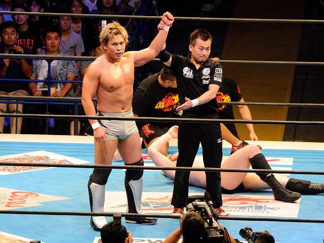 新日本プロレス文体こぼれ_b0000829_1956915.jpg