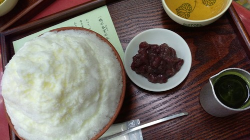 f0209438_11632.jpg