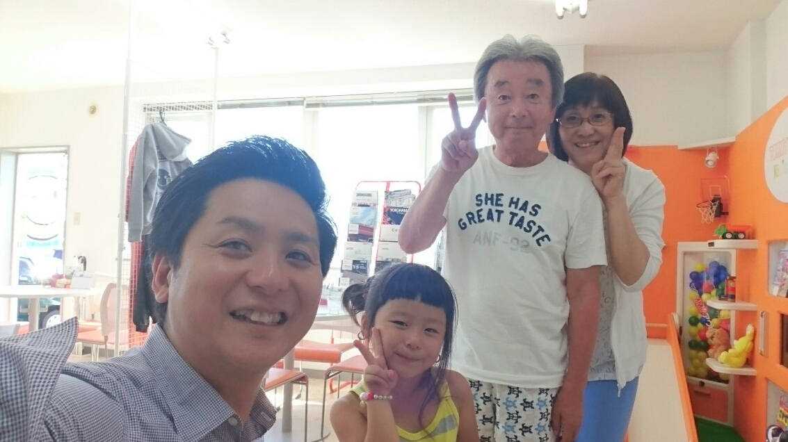 8月11日(木)TOMMYアウトレット☆山の日♪ヴォクシーI様納車!!_b0127002_17550007.jpg