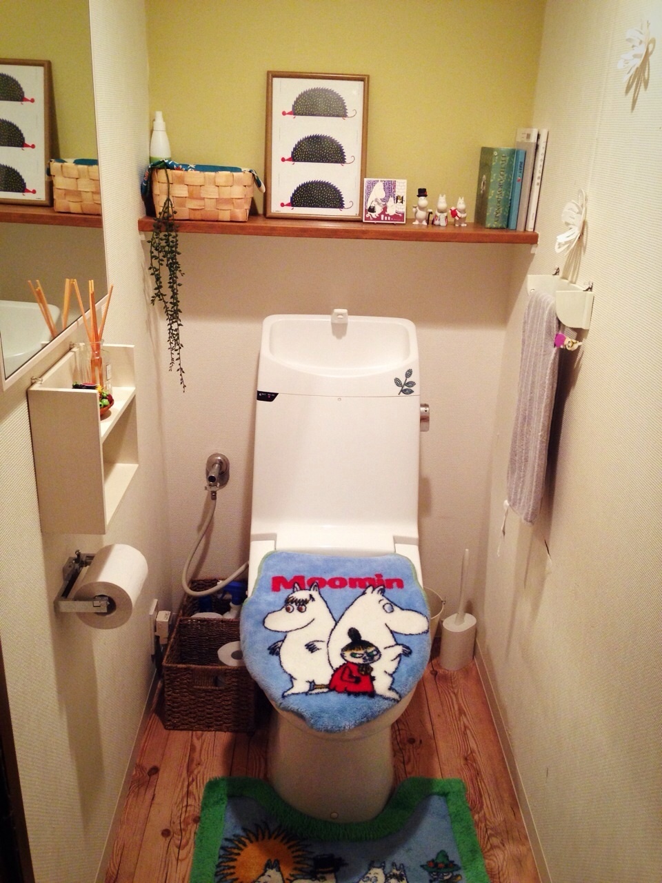 トイレットペーパーホルダーが大変だったことと、ふりかけの収納。_f0370138_11232188.jpg