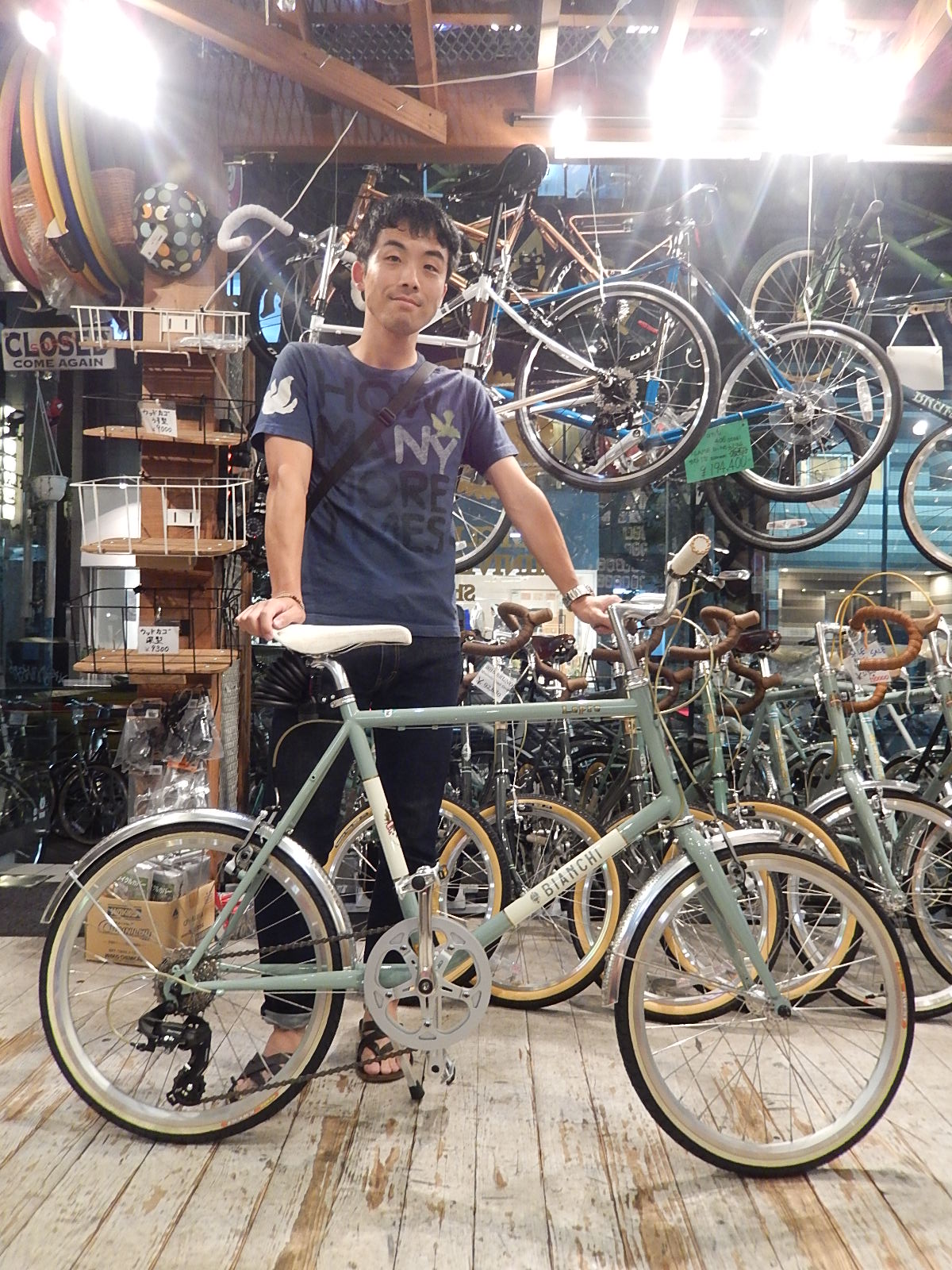 8月11日　渋谷　原宿　の自転車屋　FLAME bike前です_e0188759_19363727.jpg
