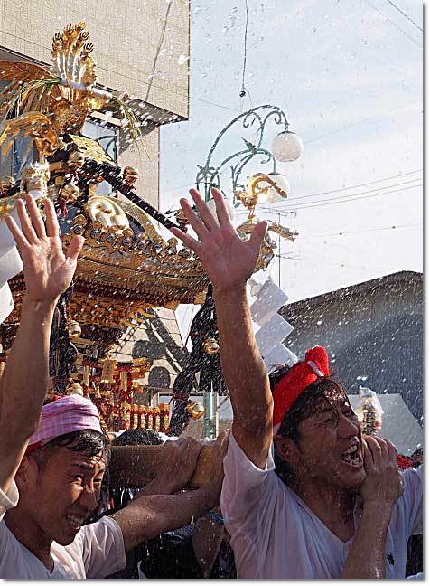 八重垣神社祗園祭（４）・・・水掛け No.2_b0053765_21073948.jpg