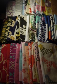 「てぬぐい展」こんな感じ。。です=篠山・ハクトヤ_f0226293_9152159.jpg