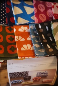 「てぬぐい展」こんな感じ。。です=篠山・ハクトヤ_f0226293_9154860.jpg