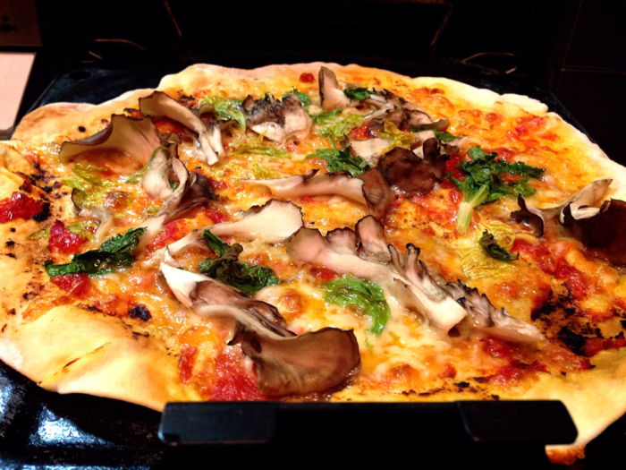 余ったpizza生地ですいとん仕立てのもずくとレタスの冷製パスタ風 わっぜ美味しい鹿児島としかぷーレシピ 余ったpizza生地ですいとん仕立てのもずくとレタスの冷製パスタ風 わっぜ美味しい鹿児島としかぷーレシピ