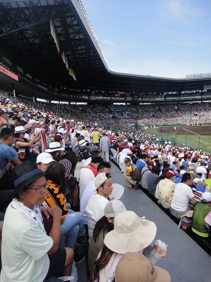 ◆2016夏の甲子園2回戦　～嘉手納高校ＶＳ前橋育英～_f0238779_1592016.jpg