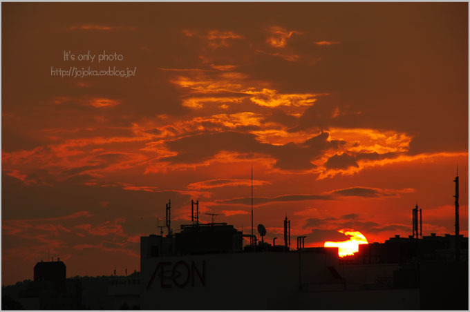 sunset from a window -07/31-_e0008800_19283470.jpg