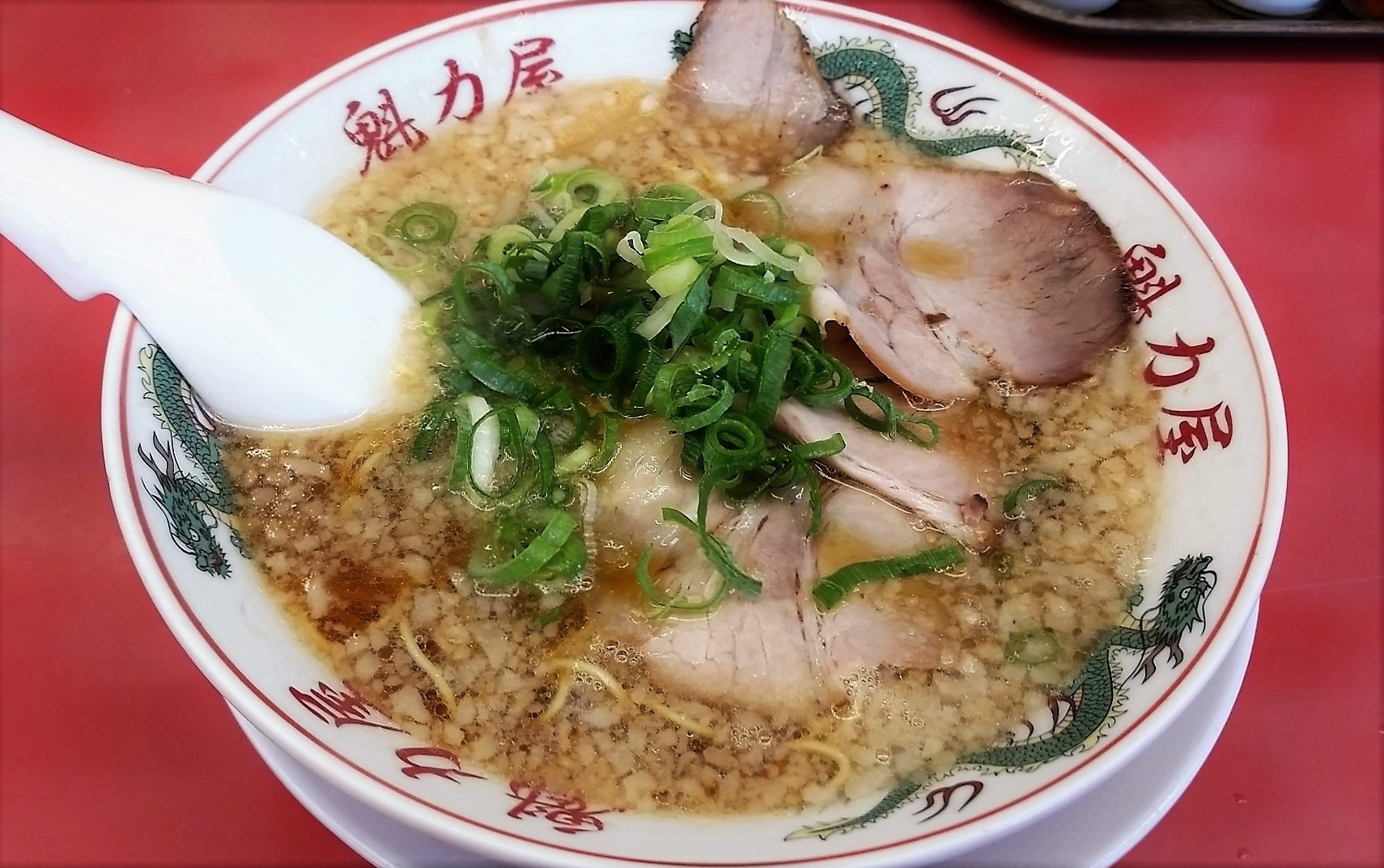 魁力屋　園田店　醤油ラーメン_e0208833_21023340.jpg