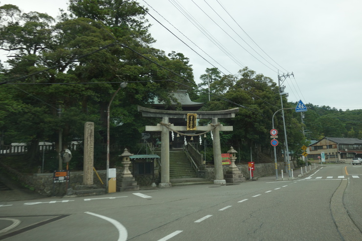 石川きまっし！2日目 その11～月うさぎの里の続きと加賀市立錦城中学校_a0287336_21535832.jpg