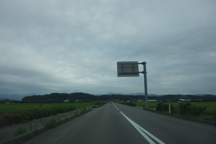 石川きまっし！2日目 その11～月うさぎの里の続きと加賀市立錦城中学校_a0287336_2156781.jpg