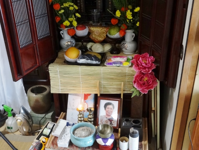 お坊さんがお盆参りです 72歳現役ボーカリスト お坊さんがお盆参りです 72歳現役ボーカリスト