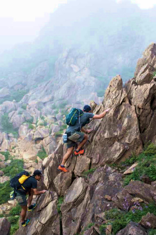 RUN+TRAIL別冊 -FASTPACKING2016 何を削れるか?-_b0220886_18144689.jpg