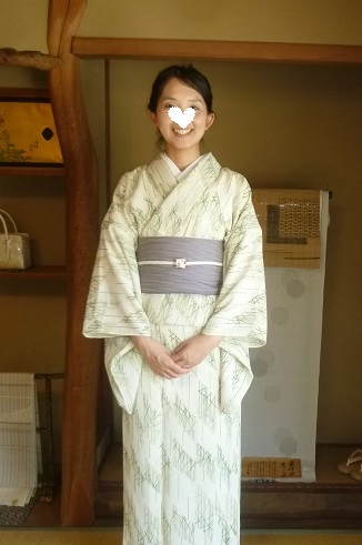 マサヨさんの生徒さん・素敵な夏着物に半幅帯。_f0181251_7541689.jpg