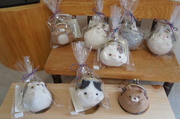 新商品の紹介 羊毛フェルトの動物がま口 ギャラリー津 遊 奈良にある器と雑貨のお店
