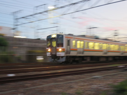 餃子めぐり「十八番」と「だるまや」(掛川の夜)_c0212604_20594975.jpg